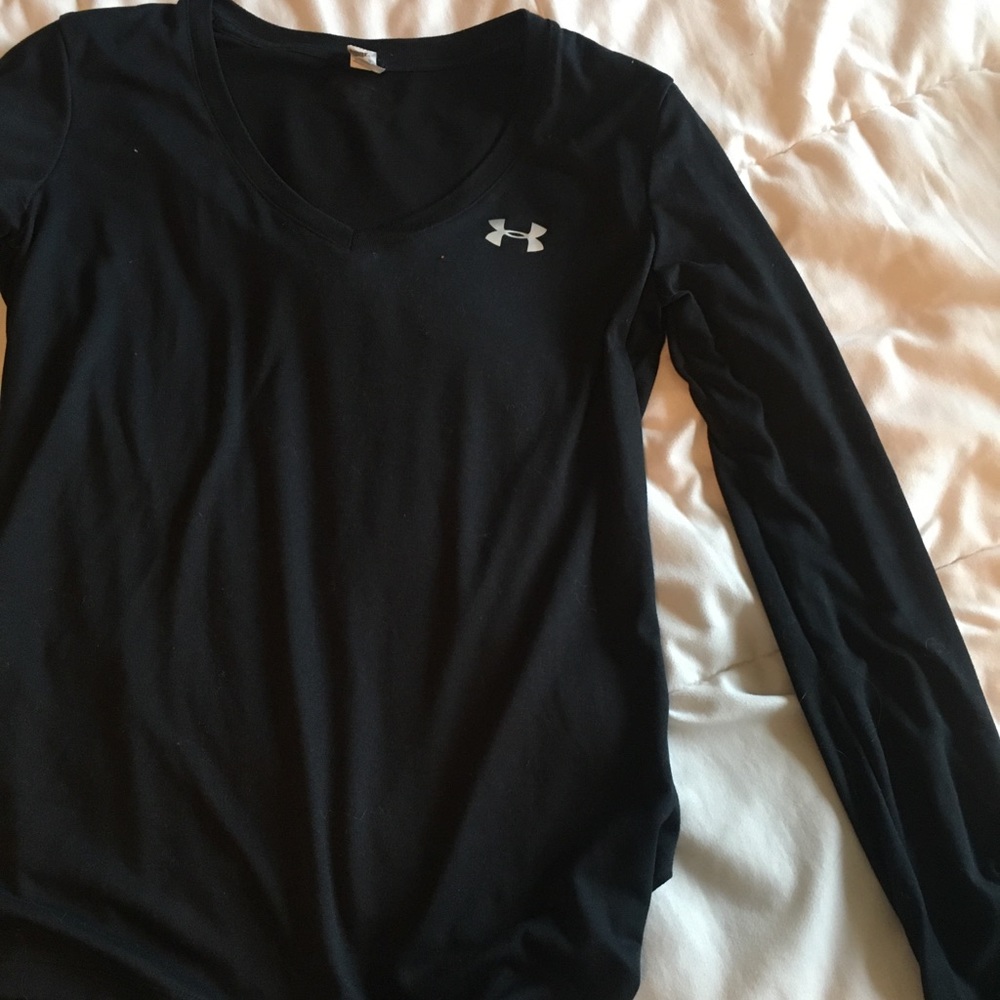 Under Armour black long sleeve heat gear top